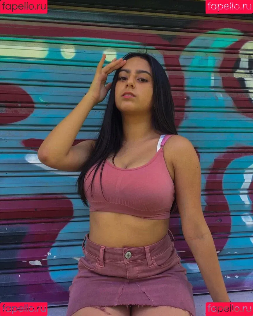 Danahe Vasquez Onlyfans Photo Gallery 