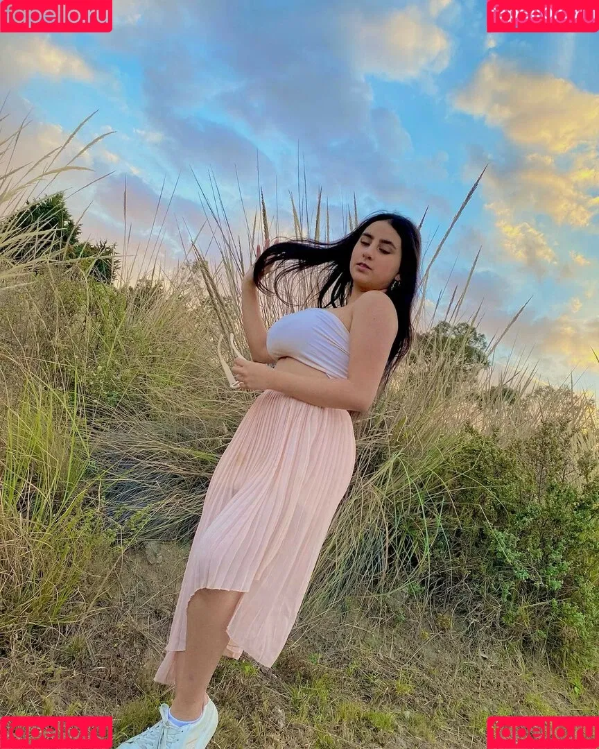 Danahe Vasquez Onlyfans Photo Gallery 