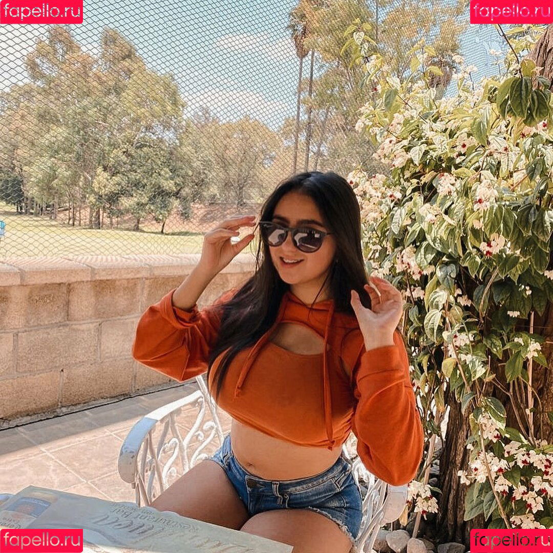 Danahe Vasquez Onlyfans Photo Gallery 