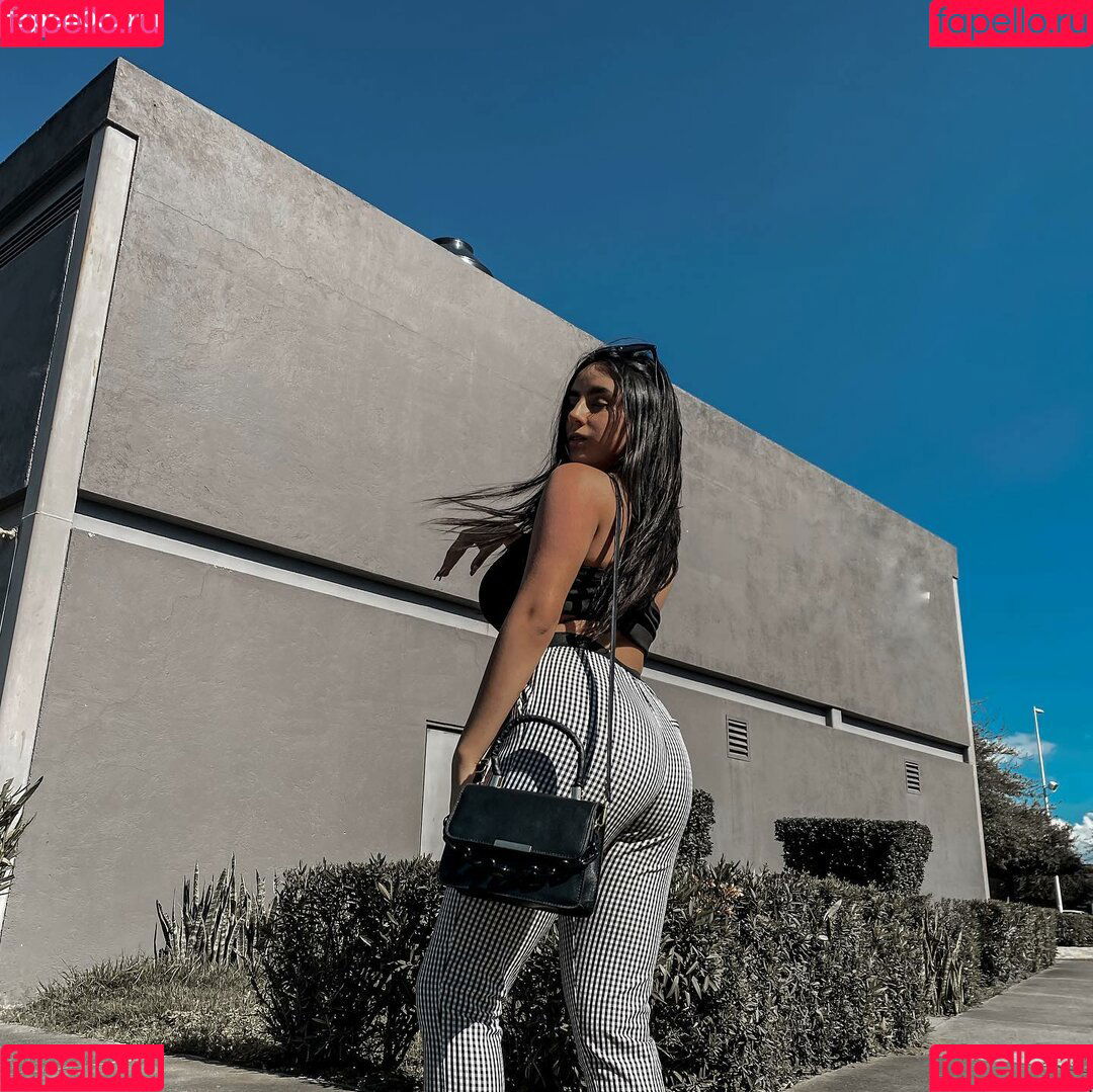 Danahe Vasquez Onlyfans Photo Gallery 