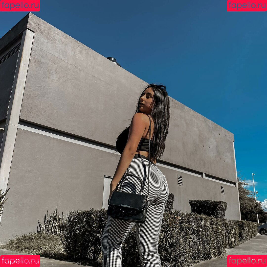 Danahe Vasquez Onlyfans Photo Gallery 