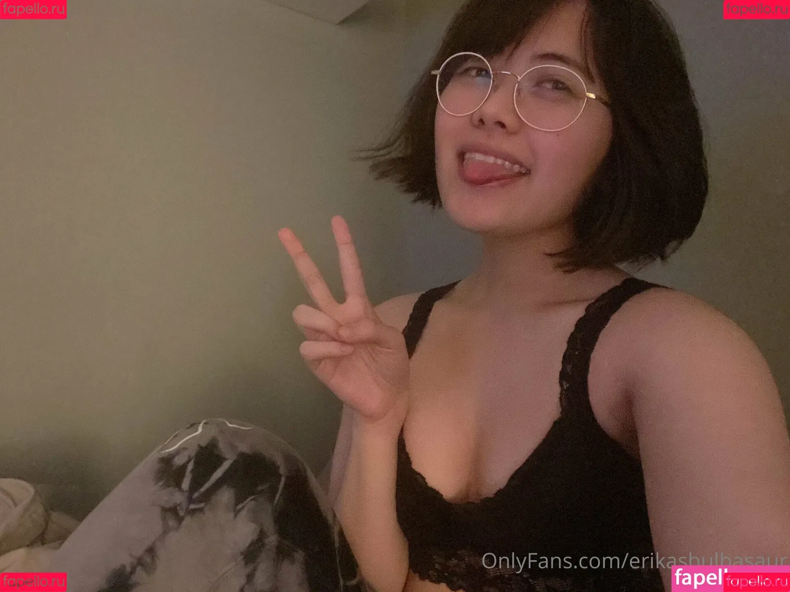 Erikasbulbasaur Onlyfans Photo Gallery 
