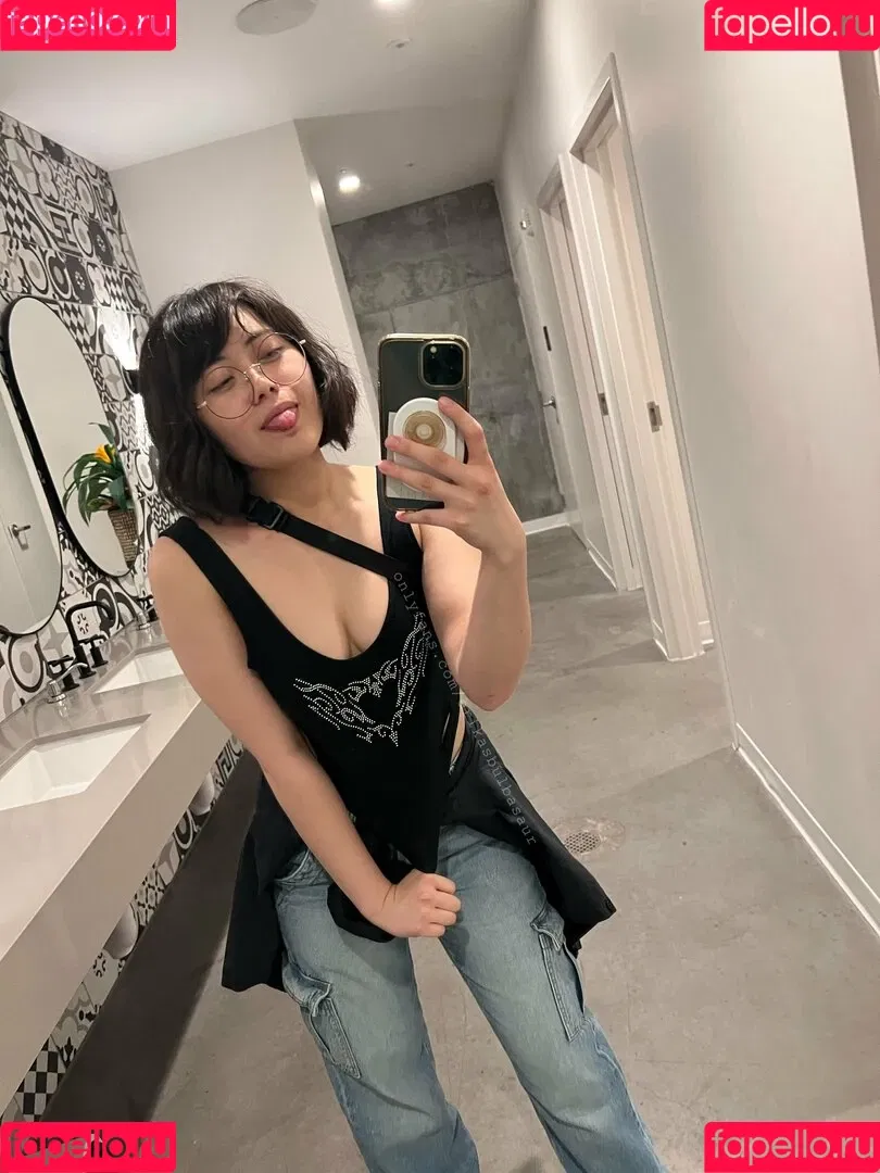 Erikasbulbasaur Onlyfans Photo Gallery 