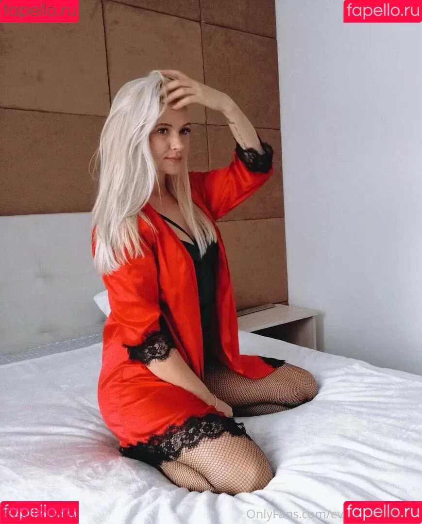 evelinpage_free Onlyfans Photo Gallery 
