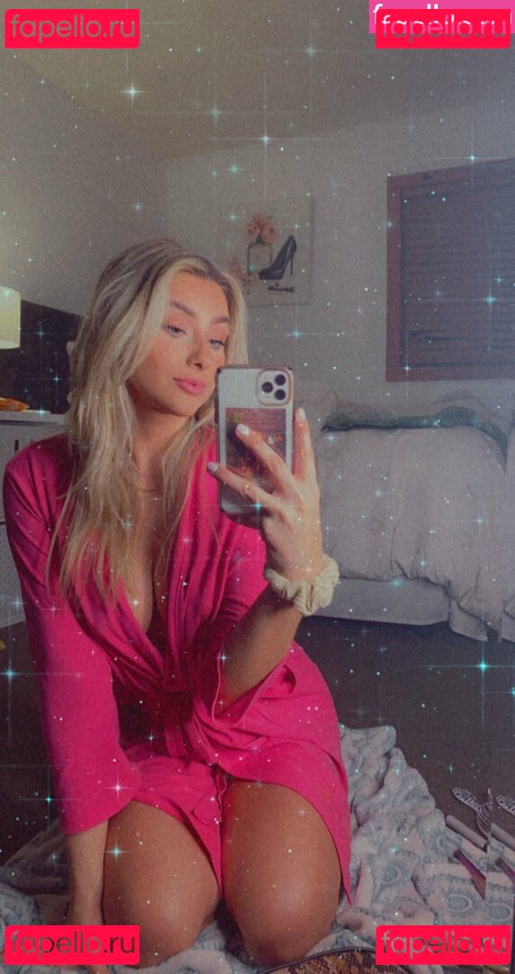 Hannah Cook Nude Onlyfans Photo 26