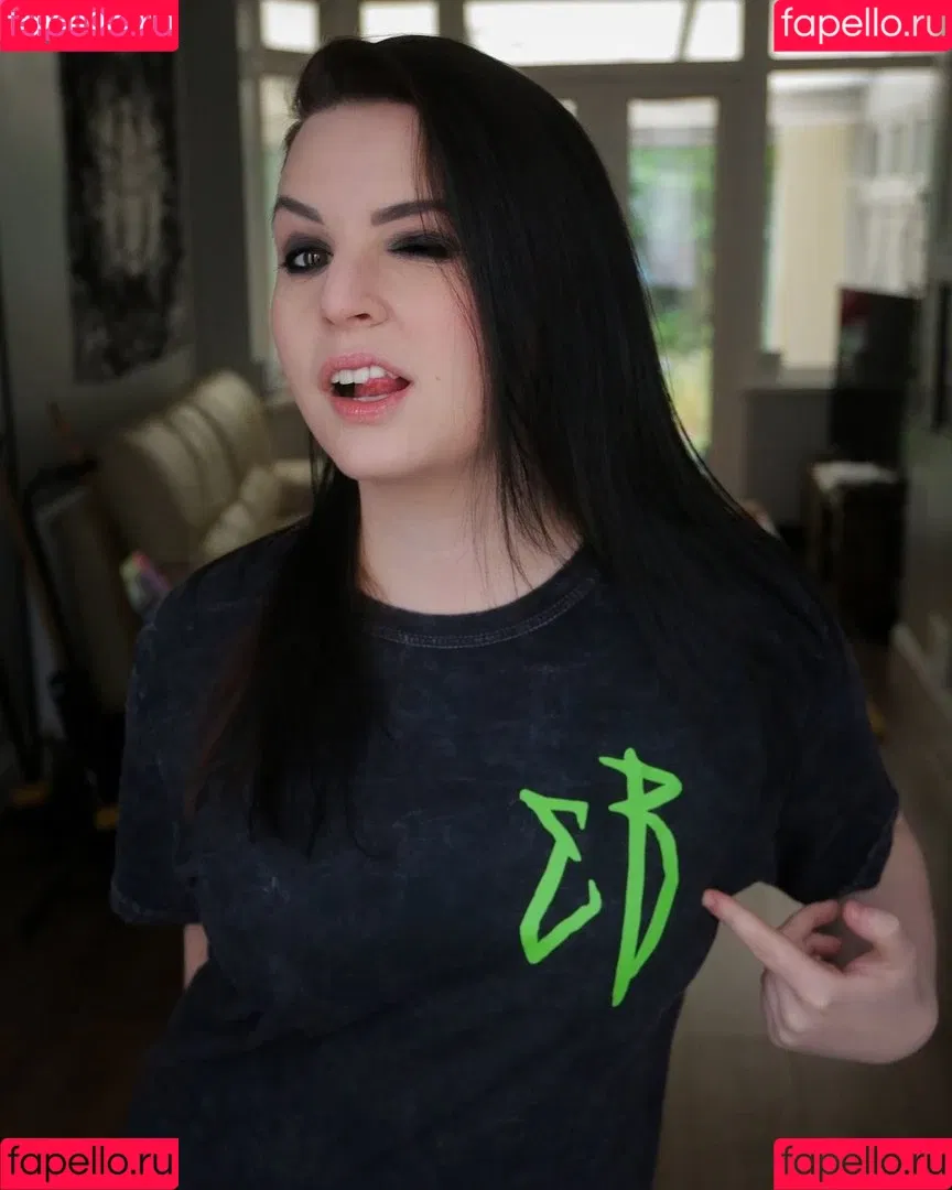 Emma Blackery Onlyfans Photo Gallery 