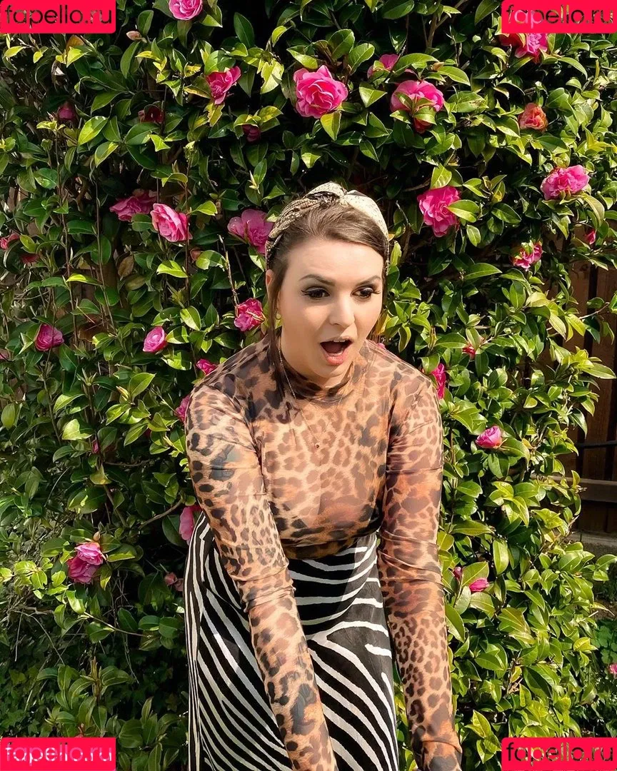 Emma Blackery Onlyfans Photo Gallery 
