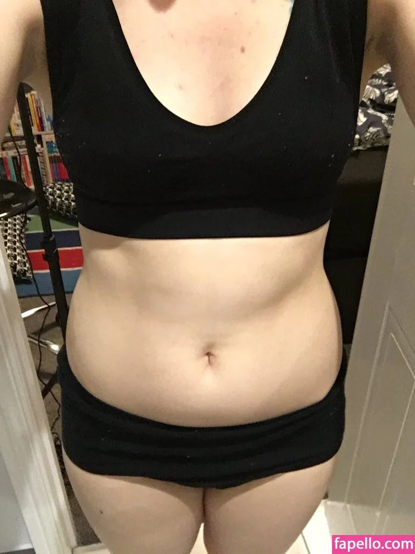 Emma Blackery Onlyfans Photo Gallery 