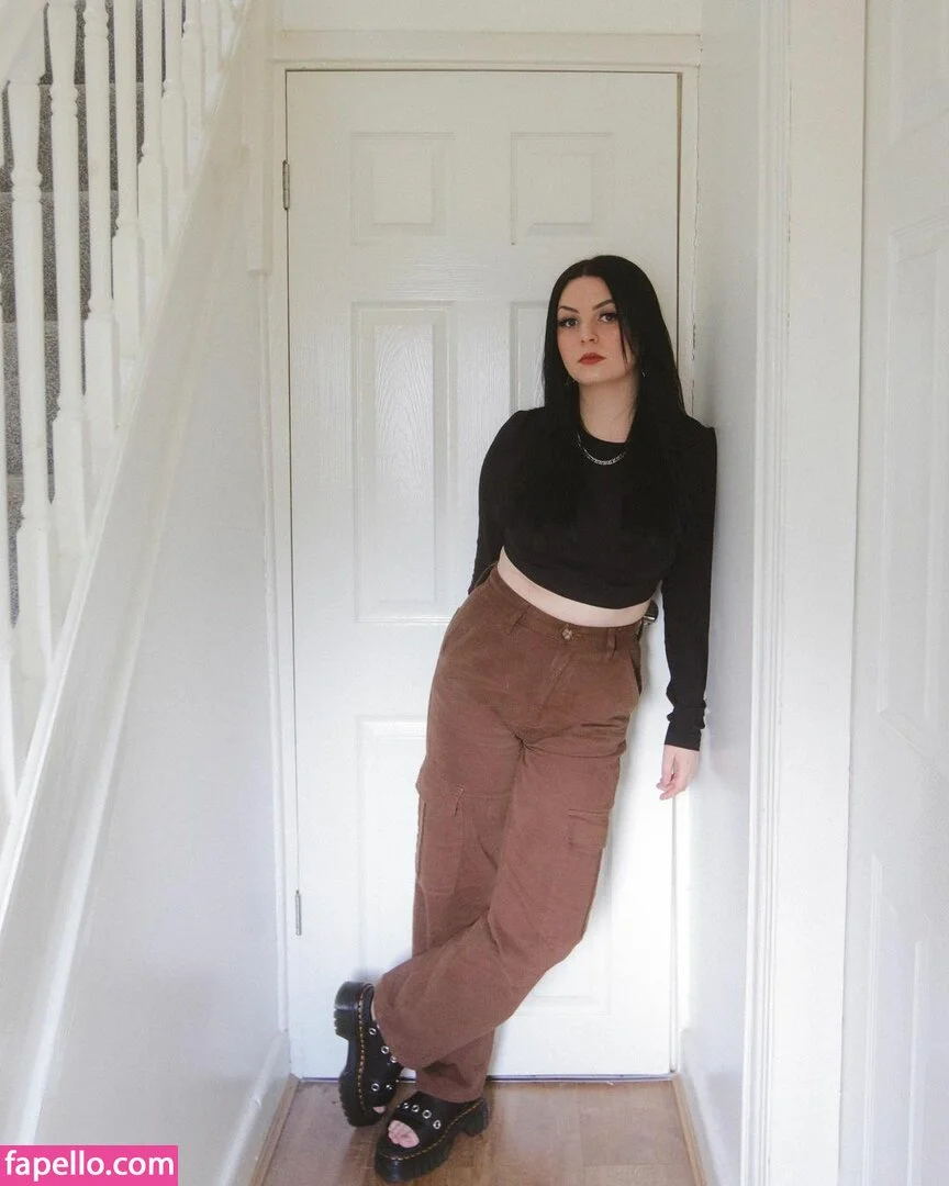 Emma Blackery Onlyfans Photo Gallery 