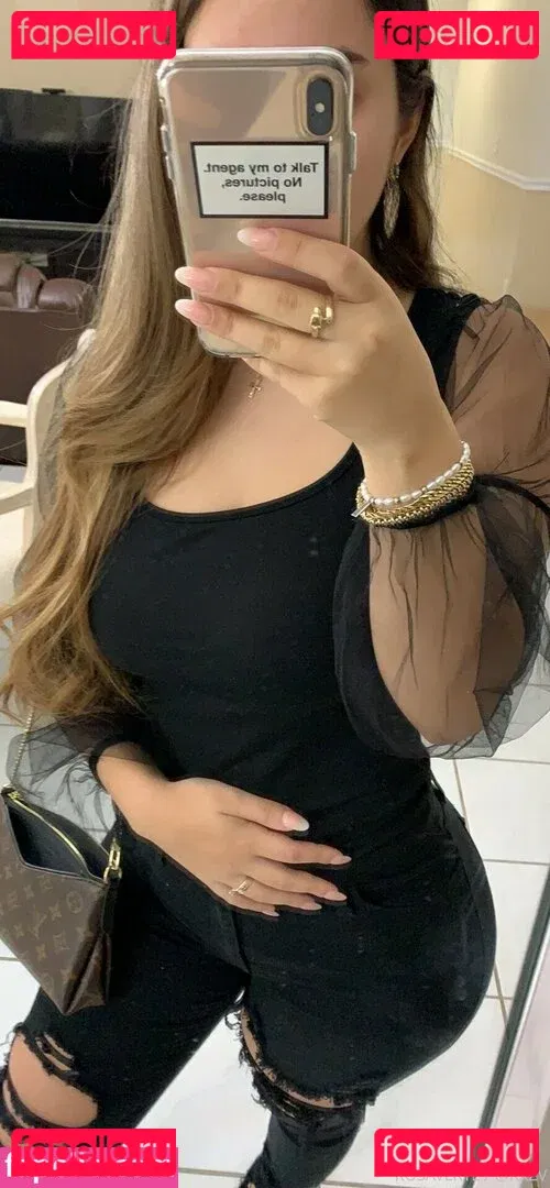 Rosa Verte Onlyfans Photo Gallery 