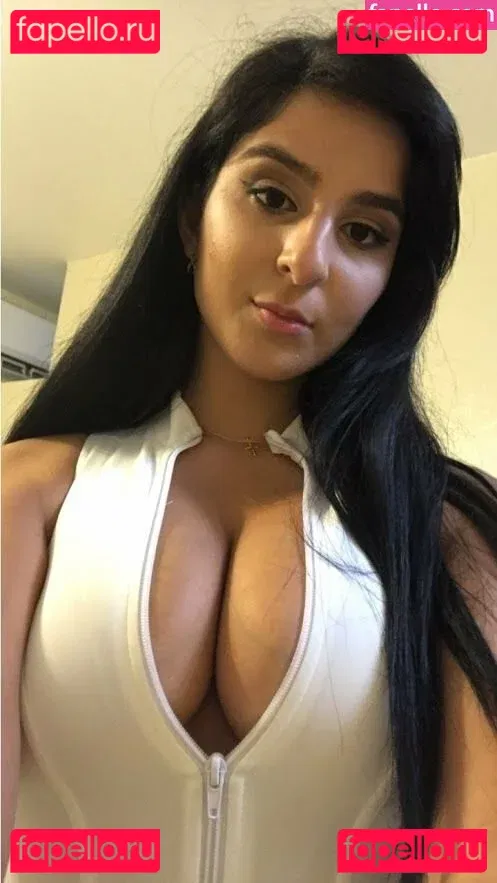 Rosa Verte Onlyfans Photo Gallery 