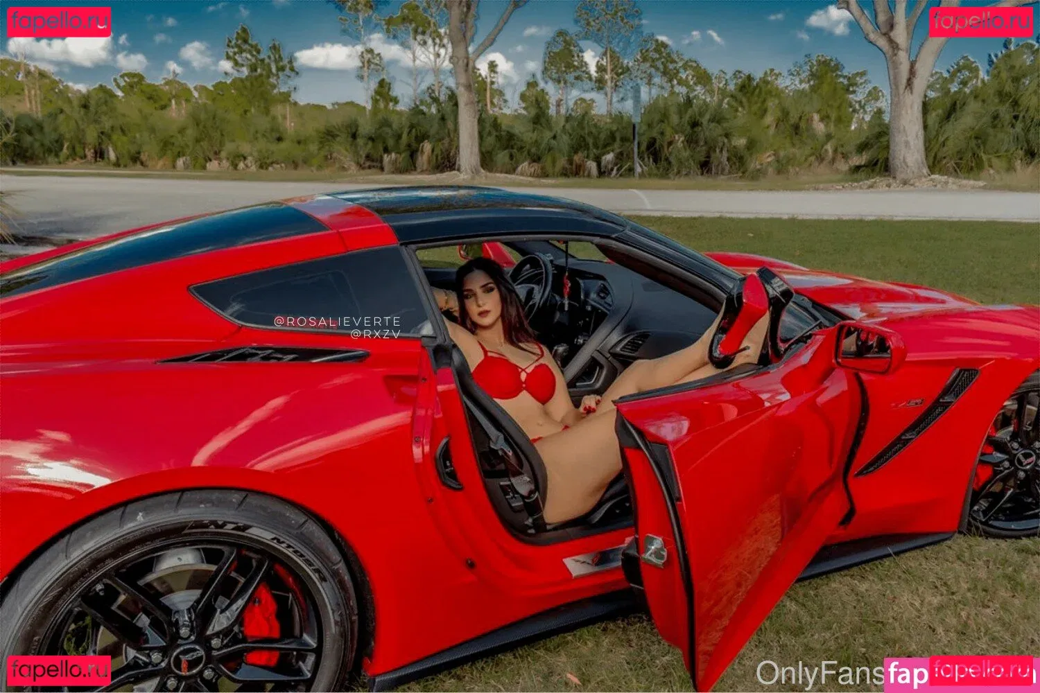 Rosa Verte Onlyfans Photo Gallery 