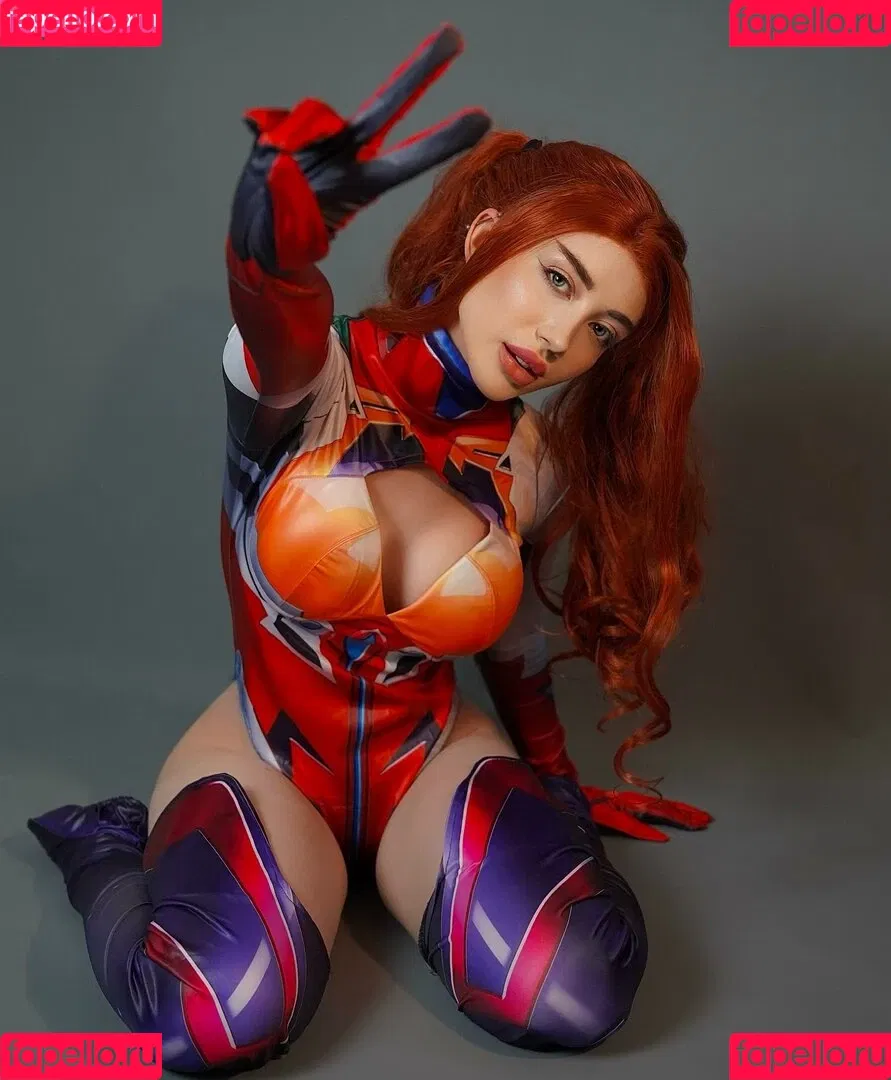Lizzie Le Strange Onlyfans Photo Gallery 