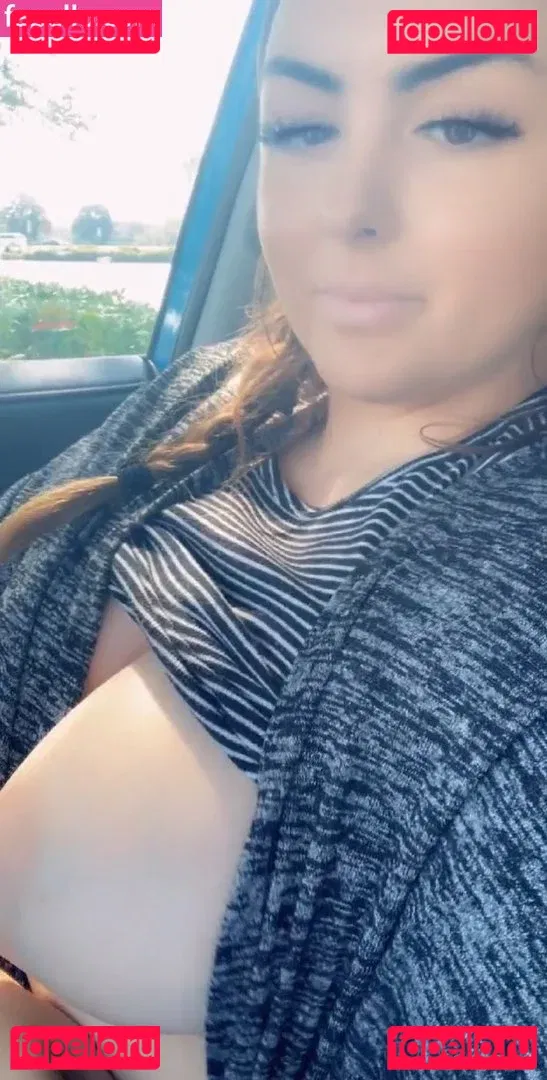 Iragebabe Onlyfans Photo Gallery 