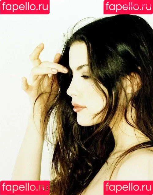 Liv Tyler Onlyfans Photo Gallery 