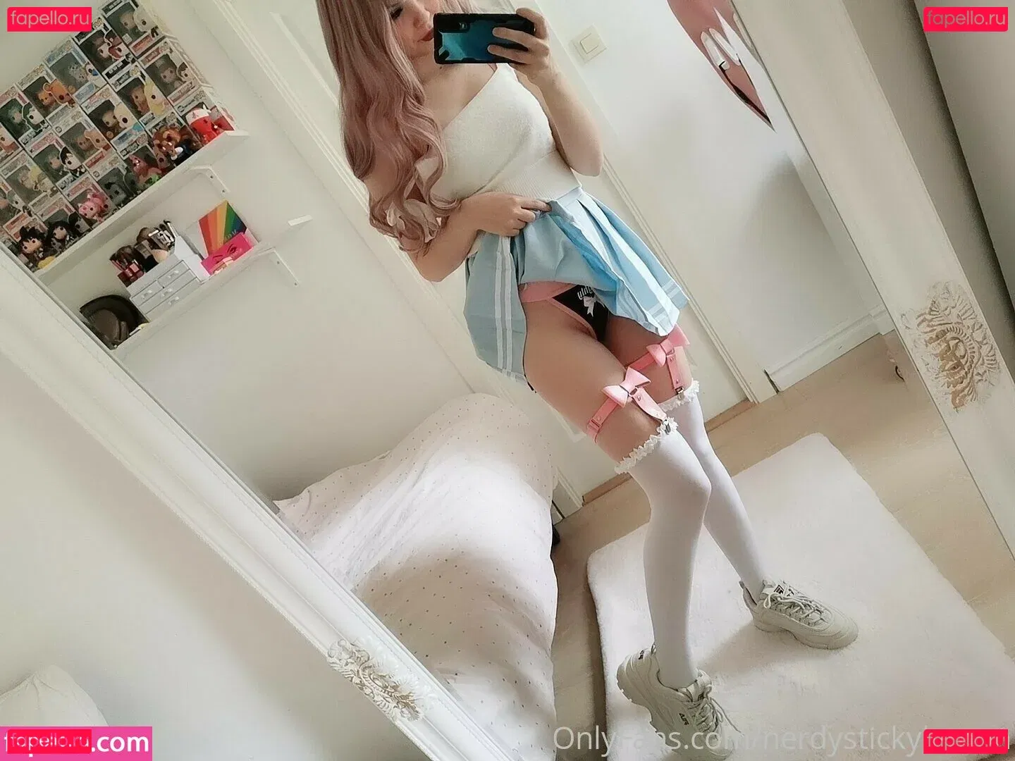 nerdystickylemon Onlyfans Photo Gallery 