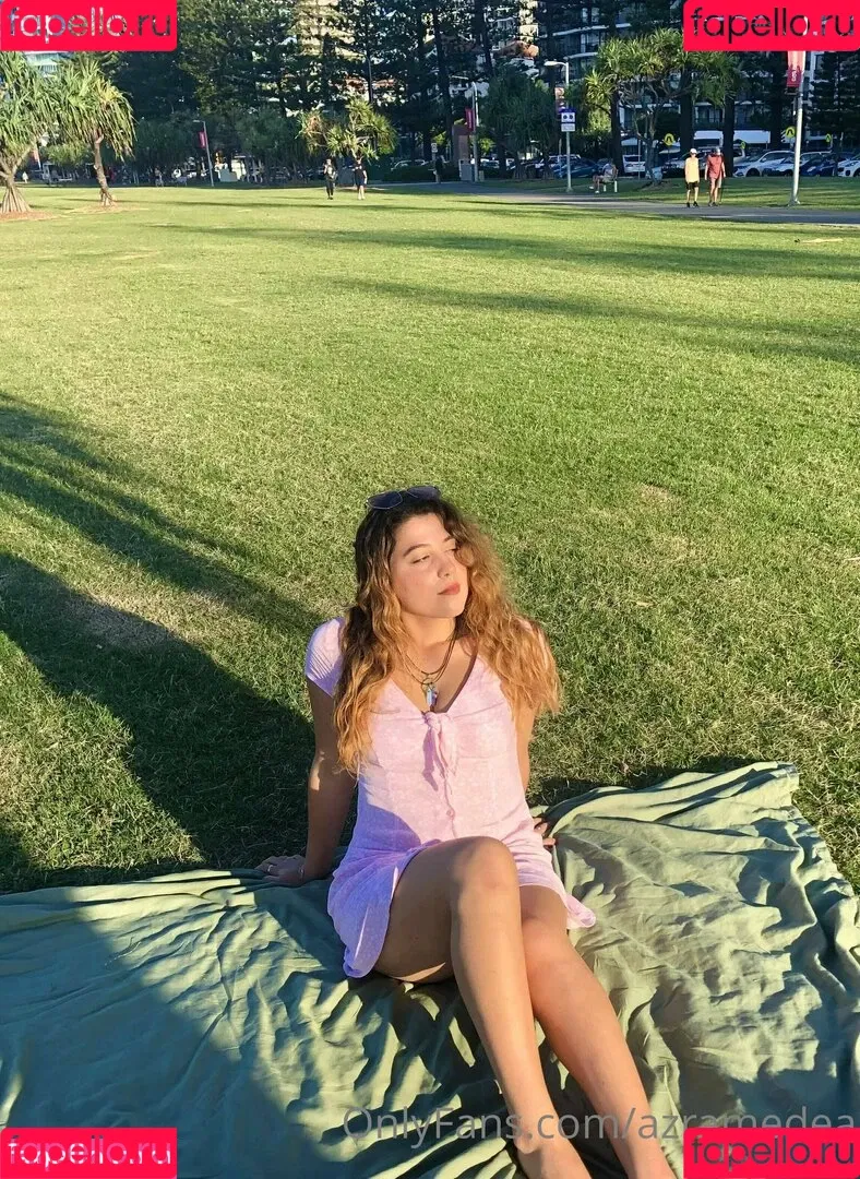 azramedea Onlyfans Photo Gallery 