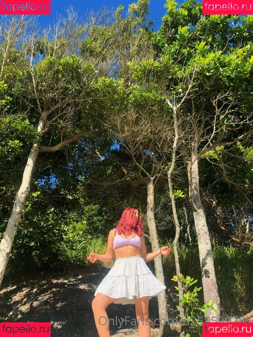 azramedea Onlyfans Photo Gallery 
