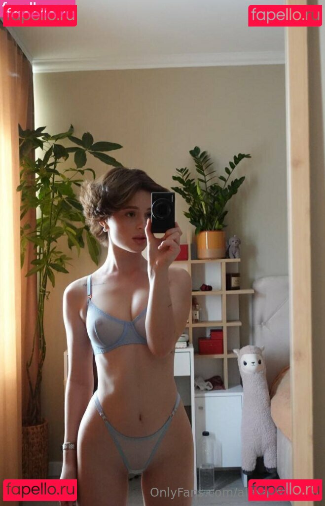 alexa_muslim Nude Onlyfans Photo 38