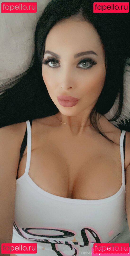 Lisa Galbraith Nude Onlyfans Photo 27