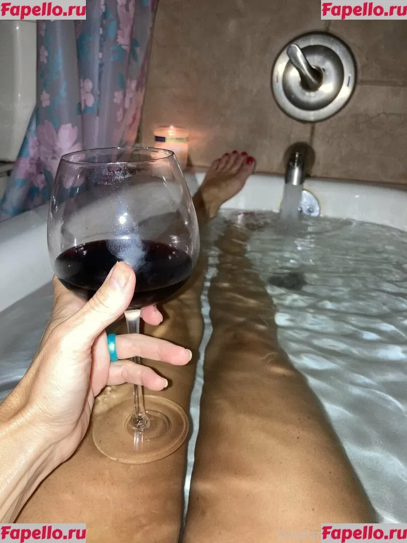 mrs_scarletlove Onlyfans Photo Gallery 