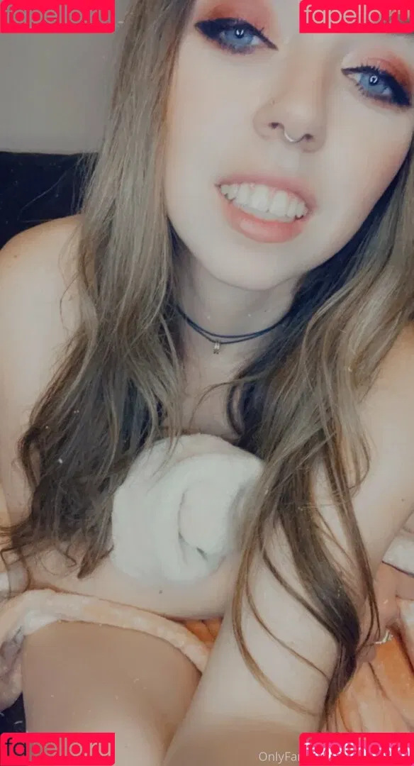 allimoona04 Onlyfans Photo Gallery 