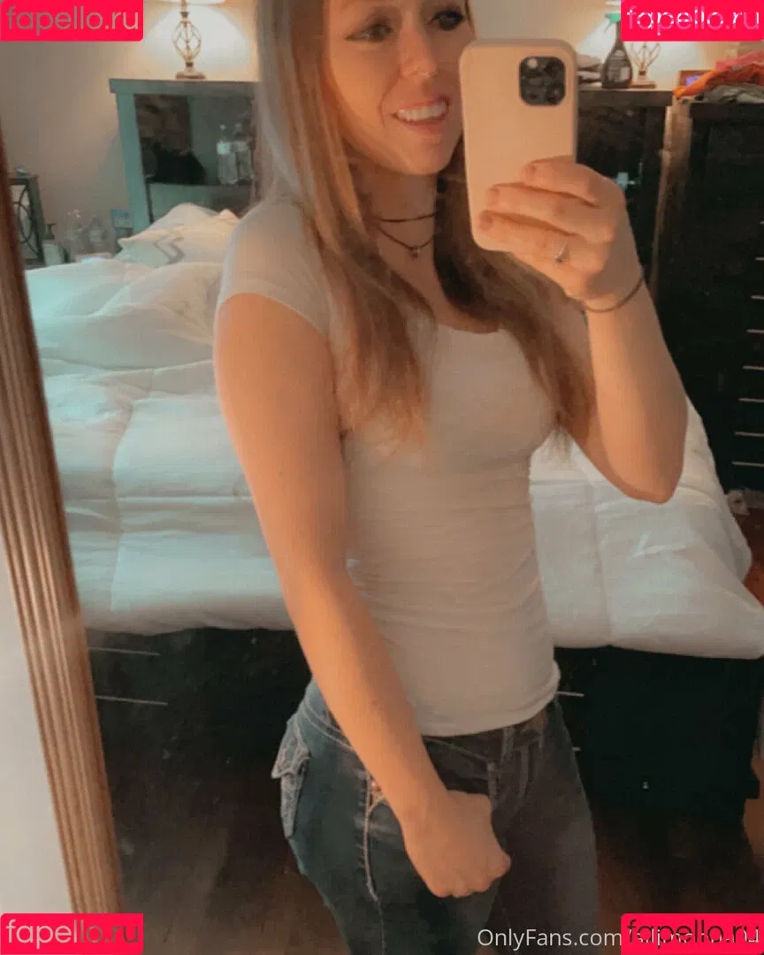allimoona04 Onlyfans Photo Gallery 