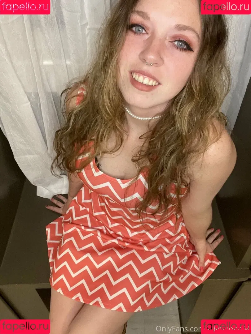 allimoona04 Onlyfans Photo Gallery 