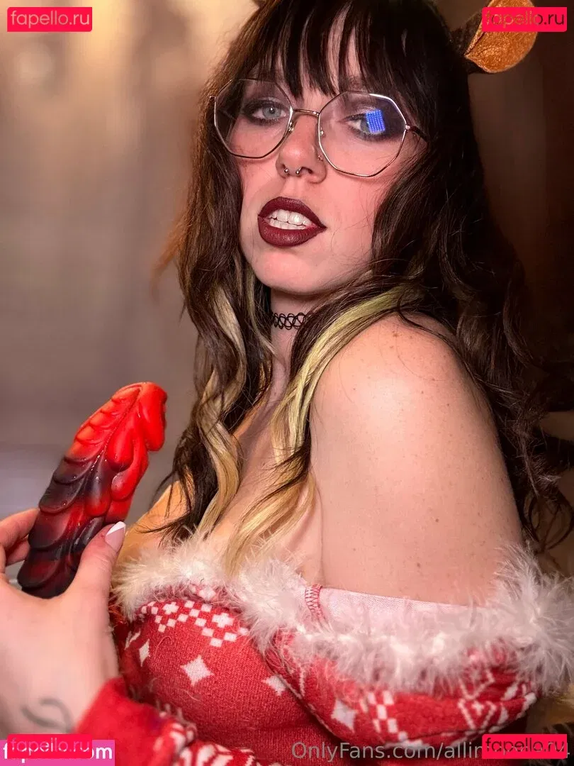 allimoona04 Onlyfans Photo Gallery 