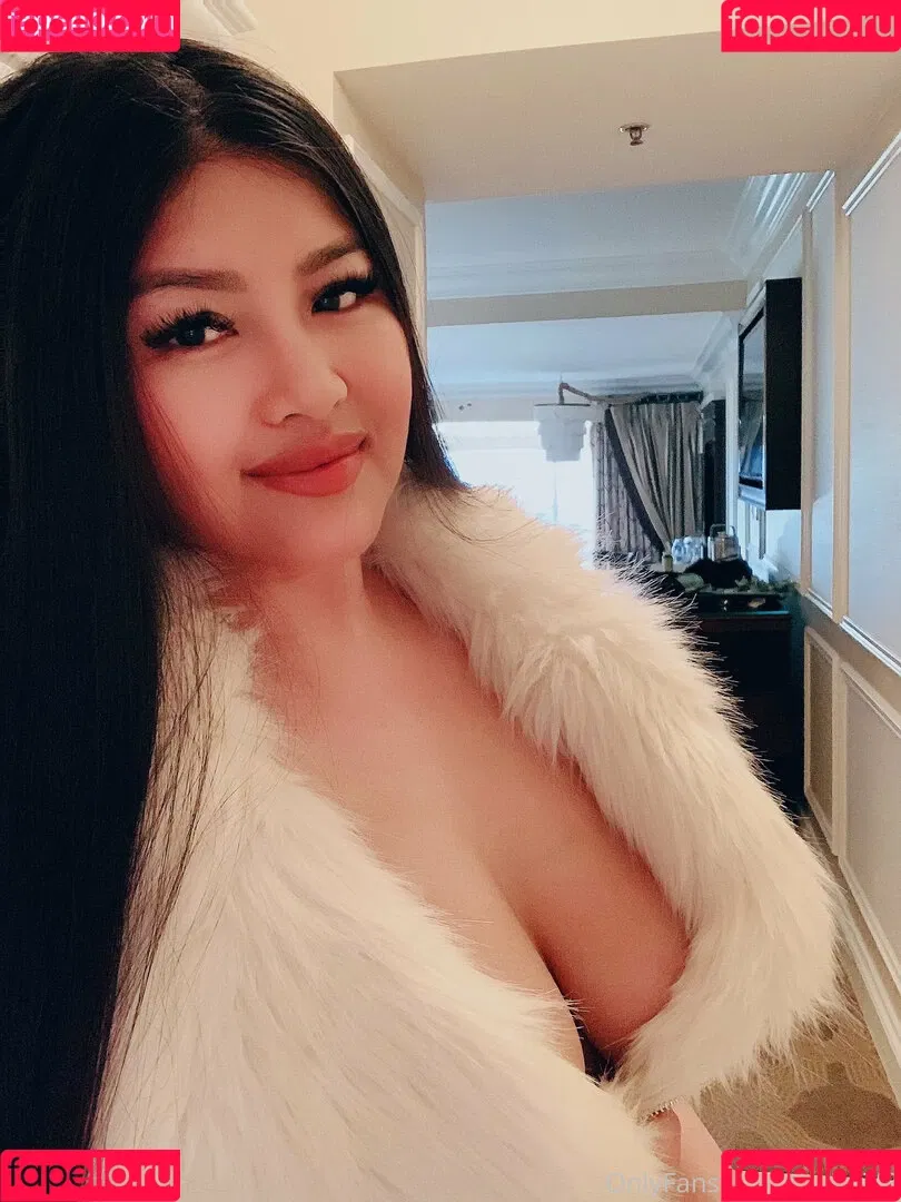 wildasianflower Onlyfans Photo Gallery 