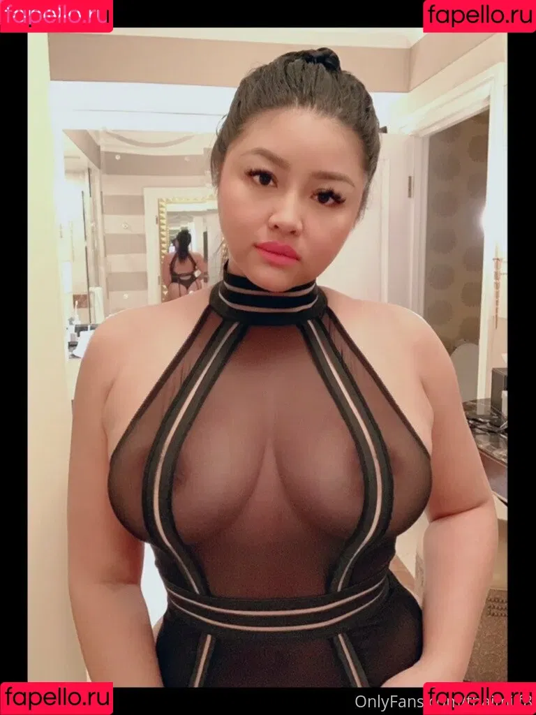 wildasianflower Onlyfans Photo Gallery 