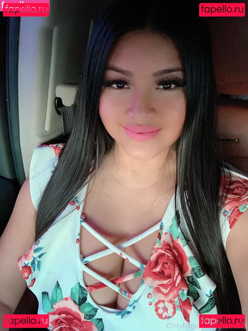 wildasianflower Onlyfans Photo Gallery 