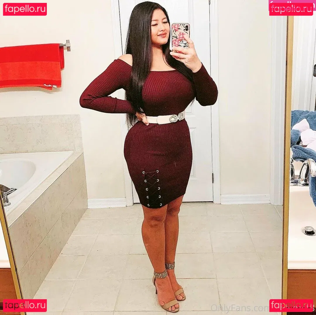 wildasianflower Onlyfans Photo Gallery 