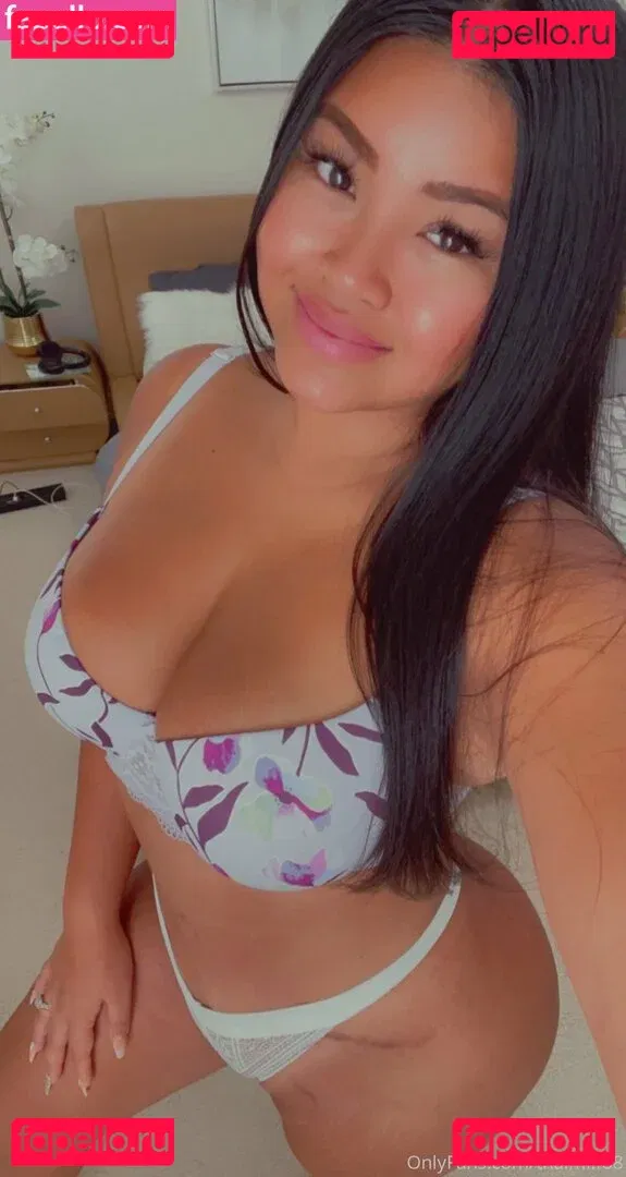 wildasianflower Onlyfans Photo Gallery 
