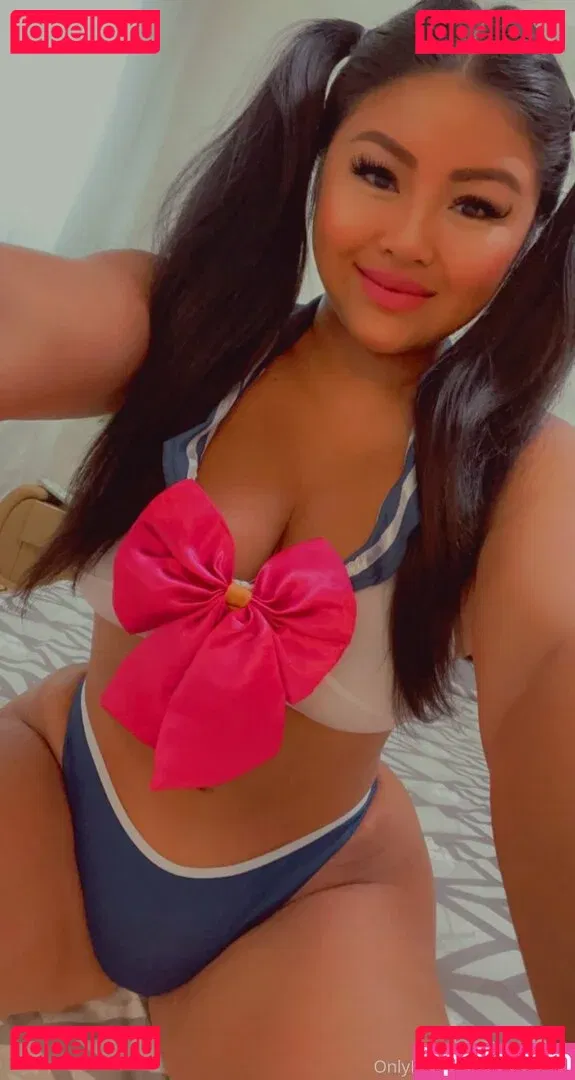 wildasianflower Onlyfans Photo Gallery 