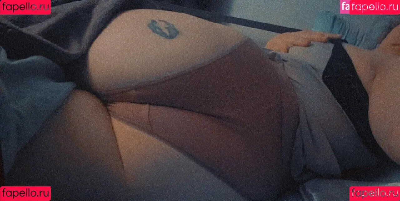 violet.bb Onlyfans Photo Gallery 