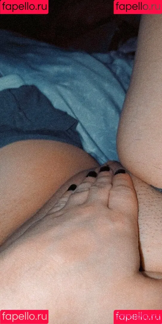 violet.bb Onlyfans Photo Gallery 