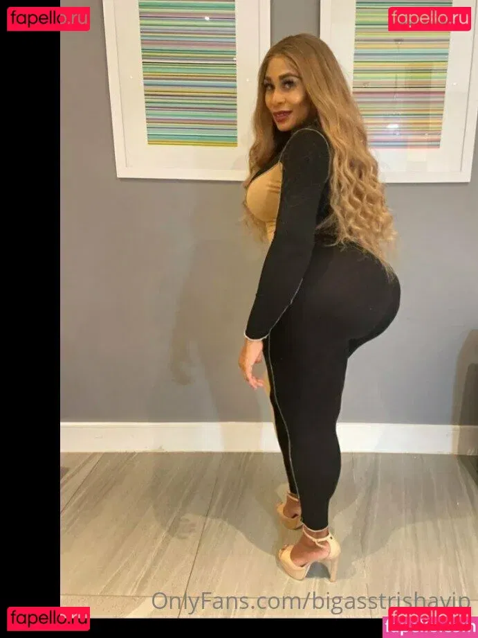 bigasstrishavip Onlyfans Photo Gallery 