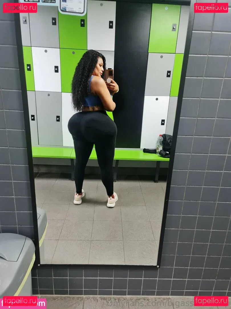 bigasstrishavip Onlyfans Photo Gallery 