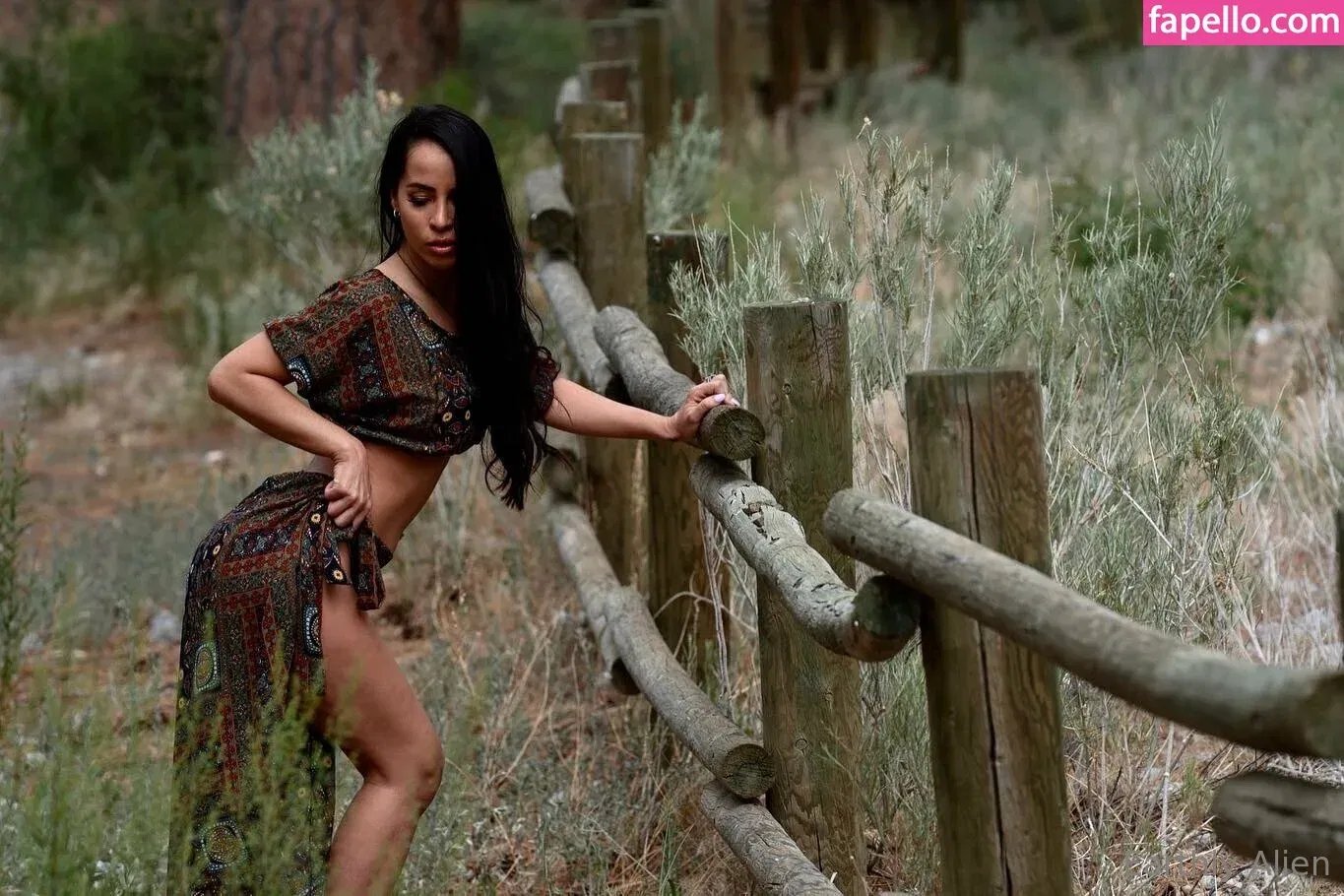 earthlyalien Onlyfans Photo Gallery 