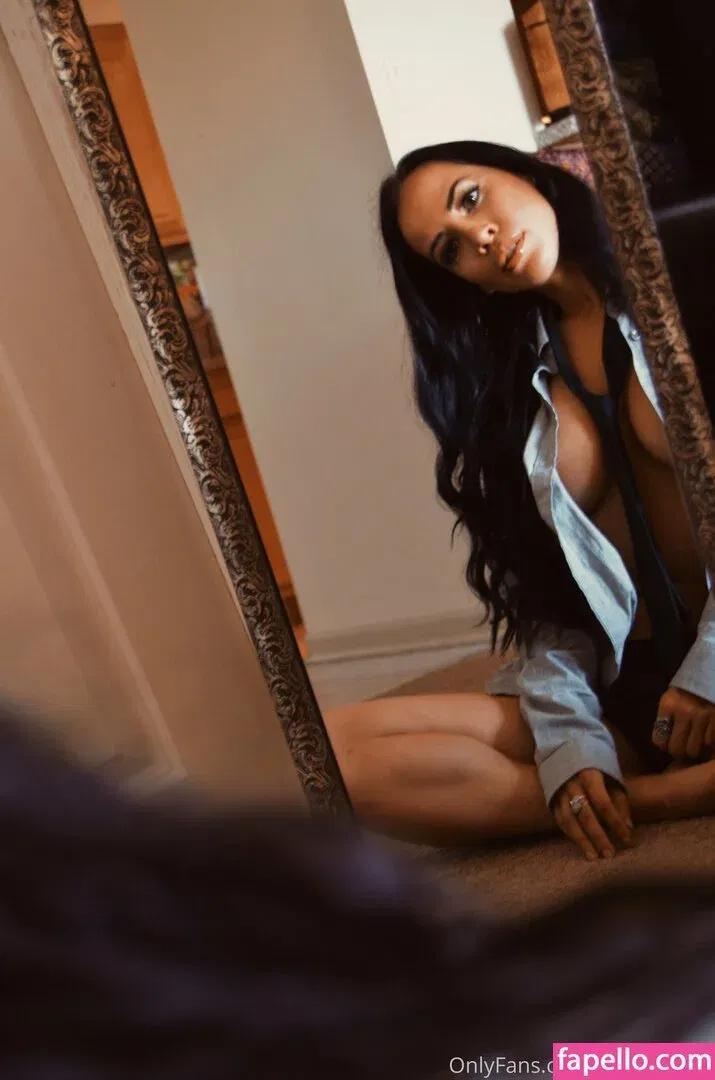 earthlyalien Onlyfans Photo Gallery 