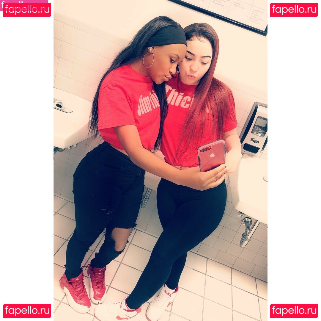 Mar Nicole Nude Onlyfans Photo 32