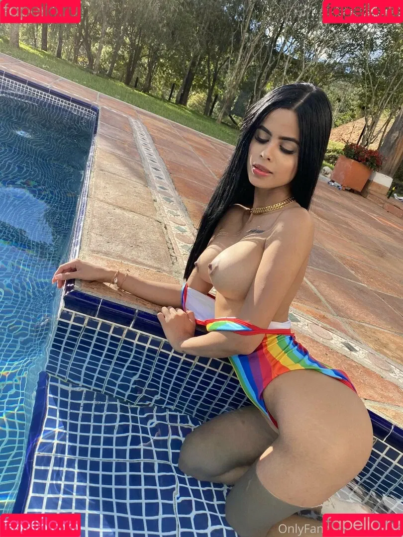 estefaa Onlyfans Photo Gallery 