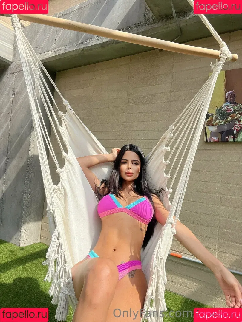 estefaa Onlyfans Photo Gallery 