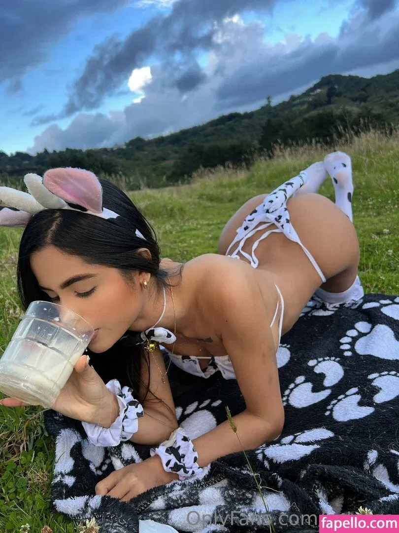 estefaa Onlyfans Photo Gallery 