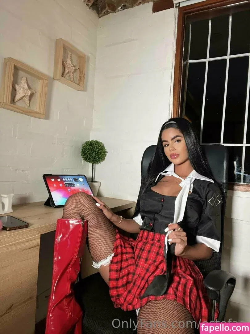 estefaa Onlyfans Photo Gallery 