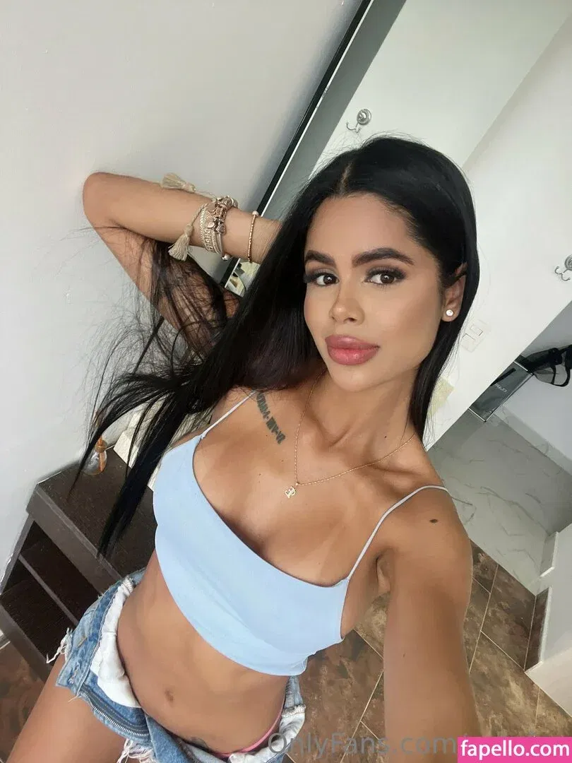 estefaa Onlyfans Photo Gallery 