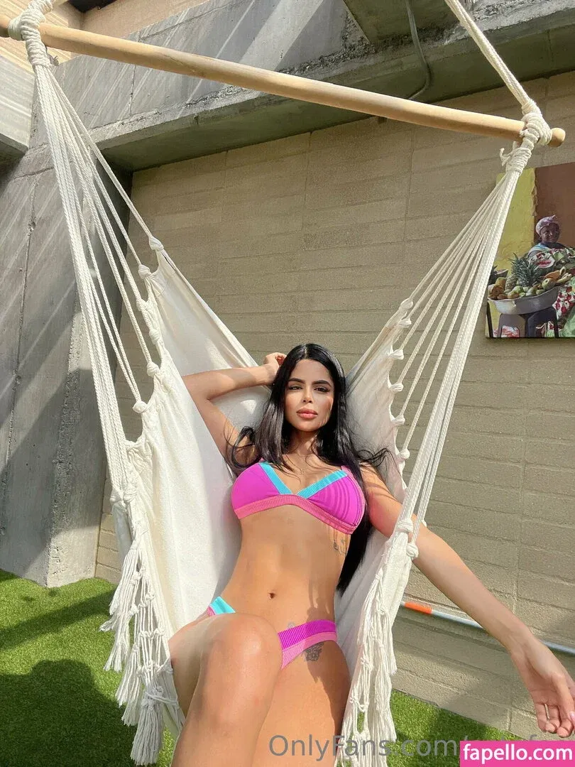 estefaa Onlyfans Photo Gallery 