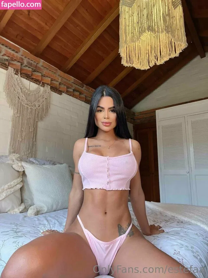 estefaa Onlyfans Photo Gallery 