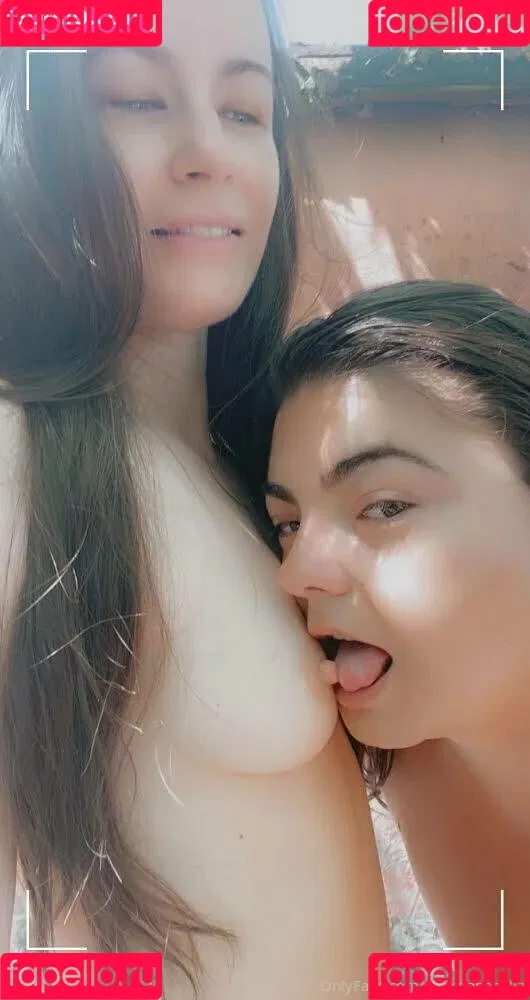 toxicannabella Onlyfans Photo Gallery 